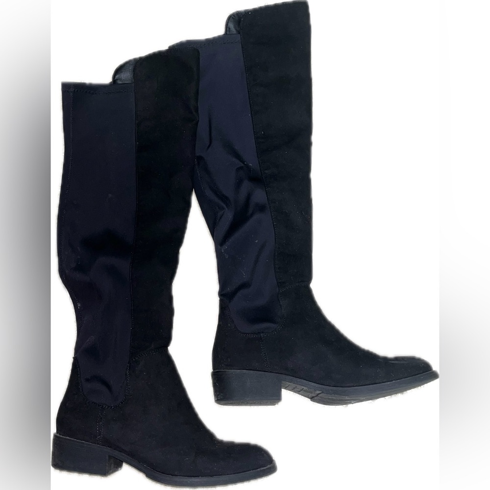 Suede and elastic black high knee riding boots